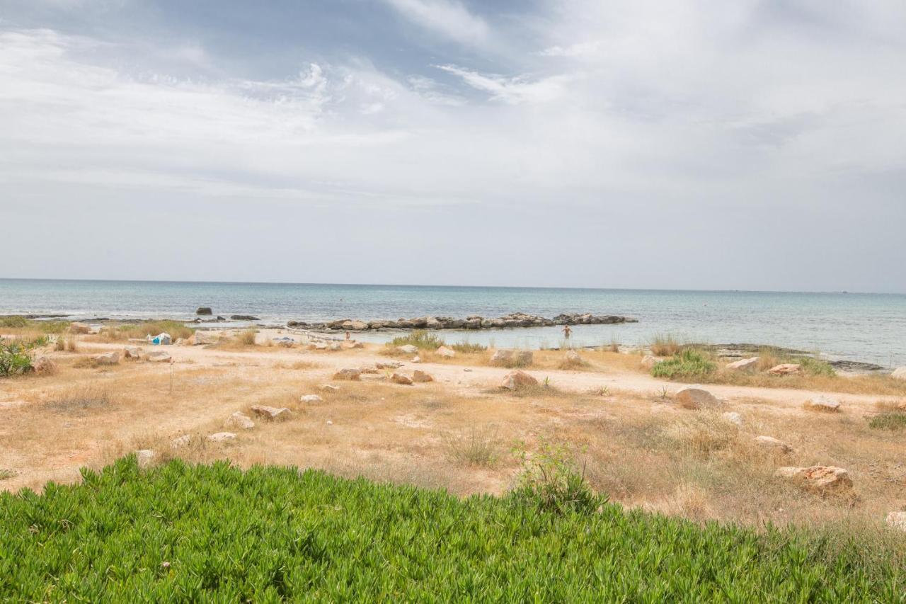 Villa Suri, Luxury Seafront Villa Ayia Napa Bagian luar foto